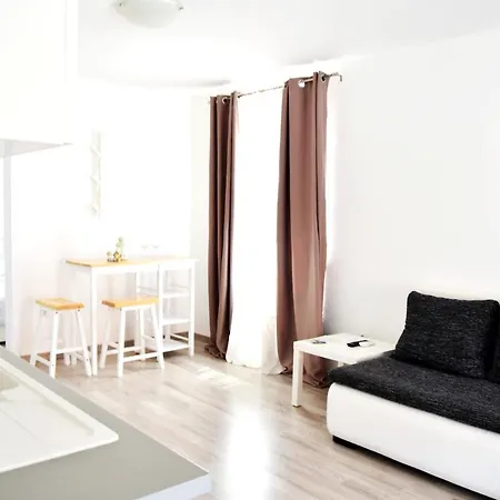 Rab Apartments Aurora Rab Town Exteriér fotografie