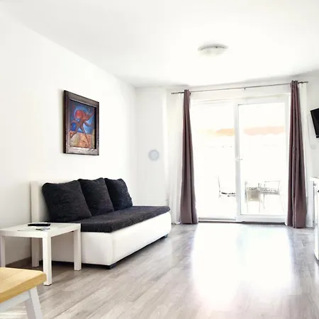 Rab Apartments Aurora Rab Town Exteriér fotografie