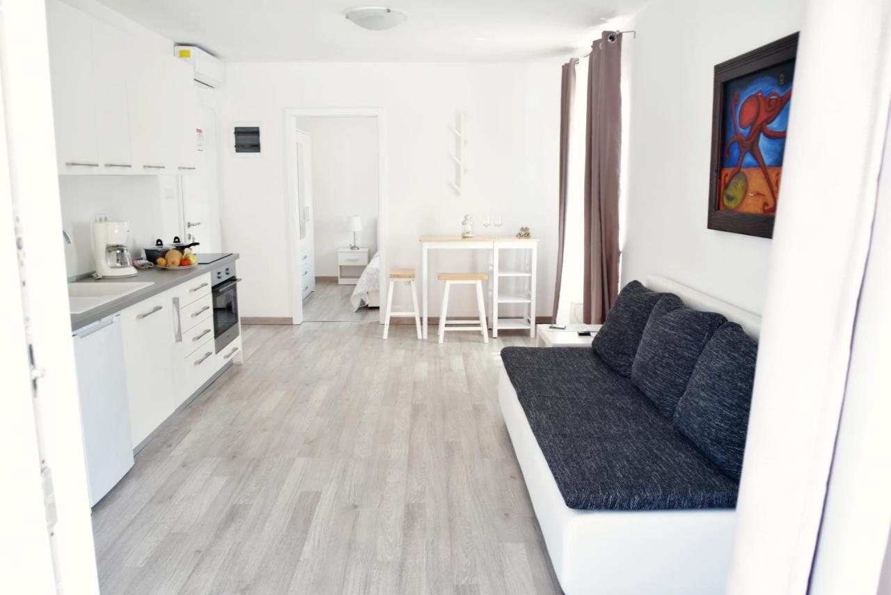 Apartment Rab Aurora *